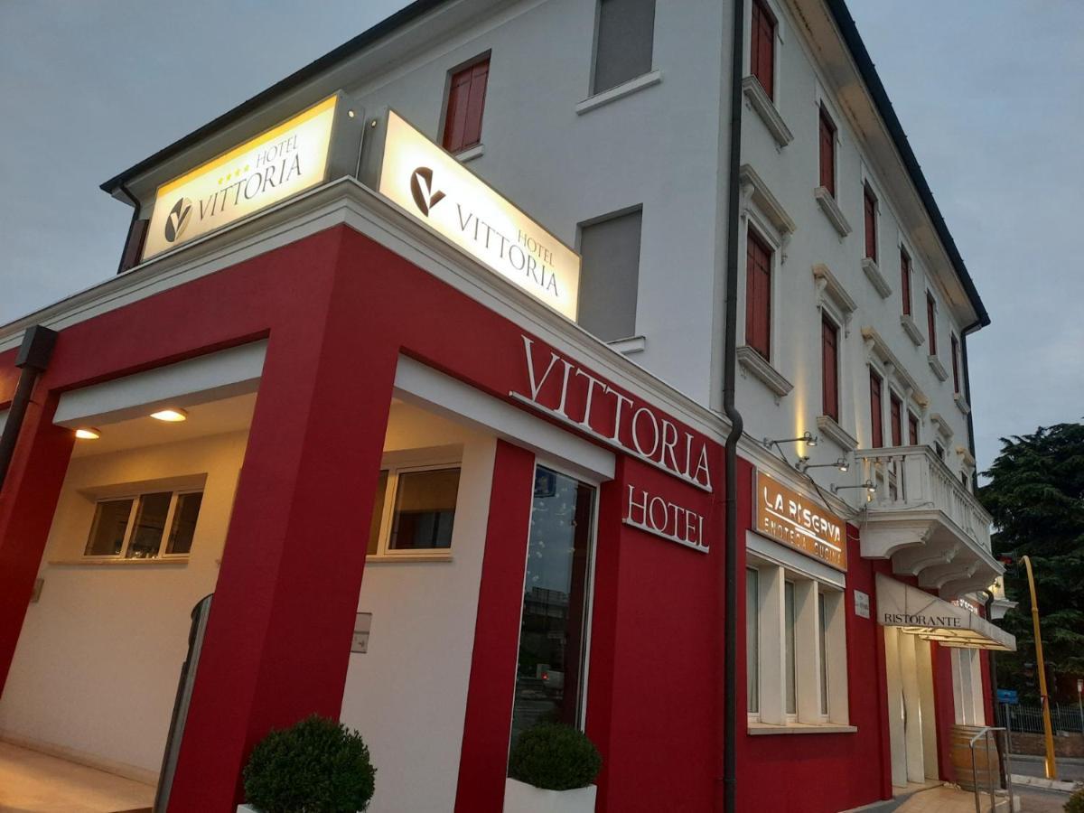 Hotel Vittoria Rubano Buitenkant foto