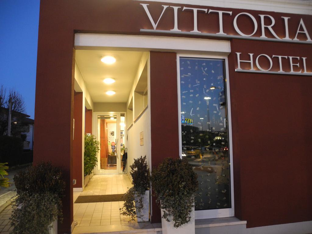 Hotel Vittoria Rubano Buitenkant foto