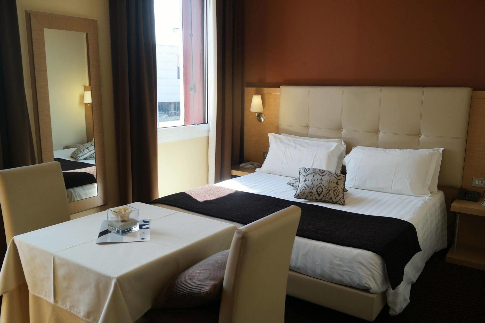 Hotel Vittoria Rubano Buitenkant foto