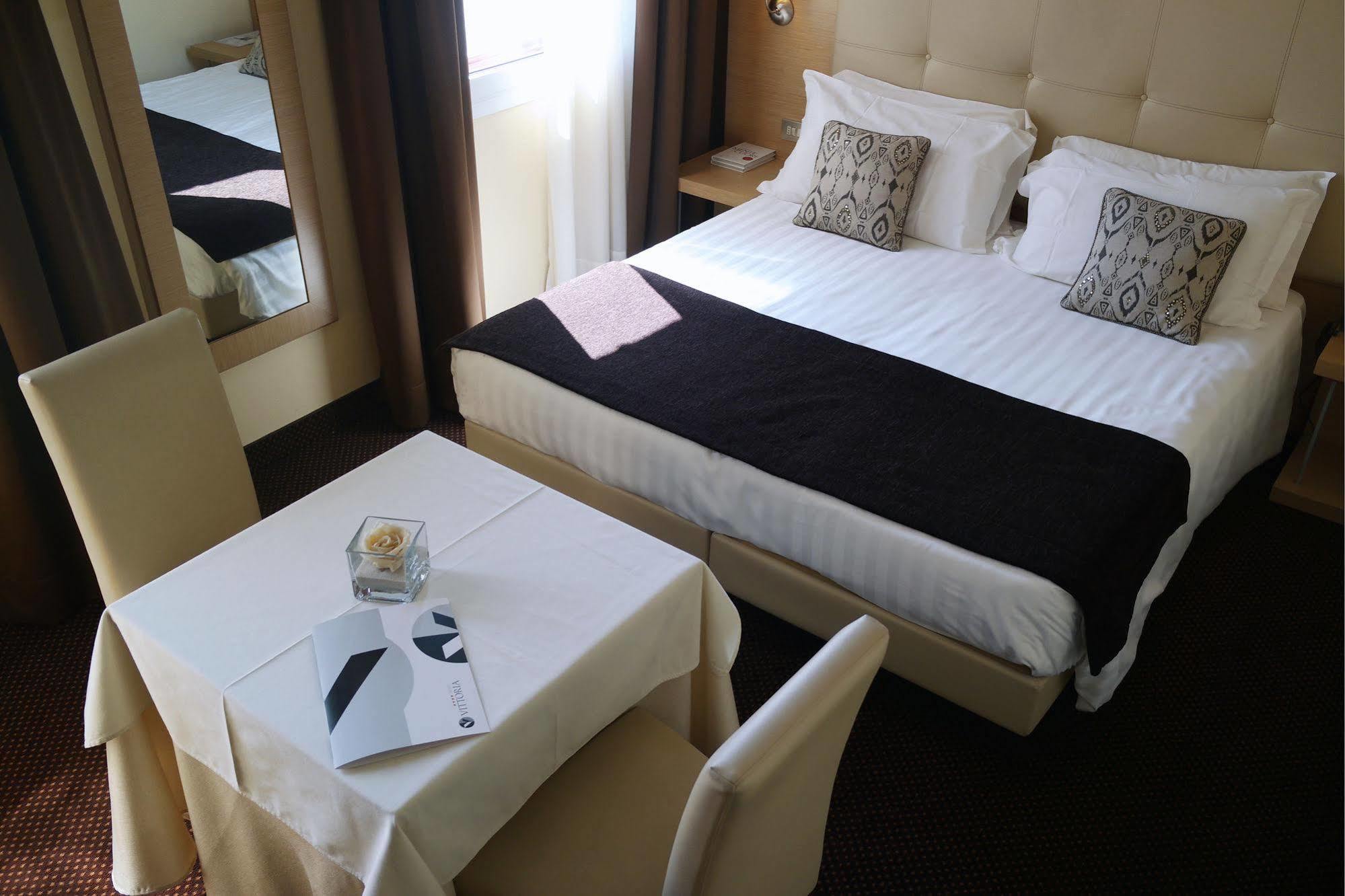 Hotel Vittoria Rubano Buitenkant foto